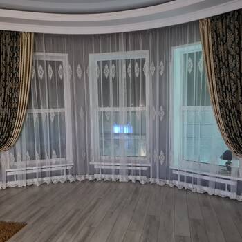 Классические шторы в большую гостиную 
